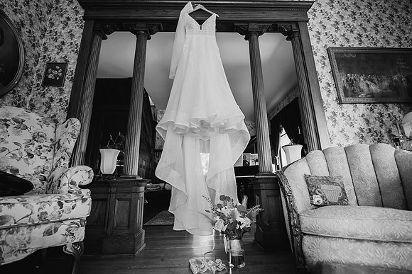 Bennett Barn WI Wedding - Memory Lane Photography