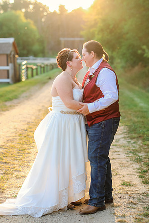 KM Ranch LGTB Wedding MemoryLanePhotography WI Wedding Photographer