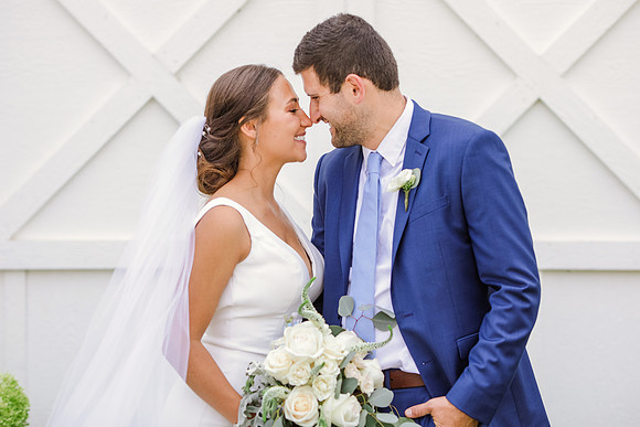 Fete of Wales Summer Wedding - Memory Lane Photography by Jessica Lane - WI Wedding Photograper