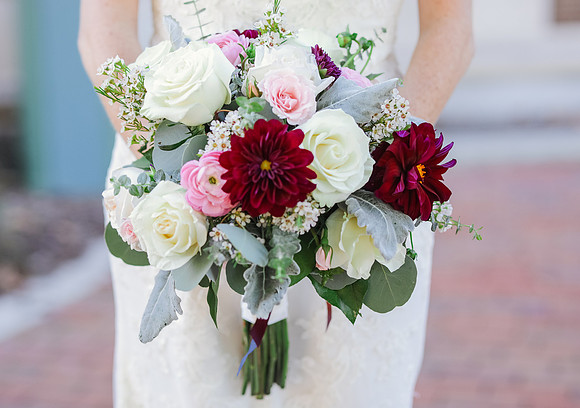 Milwaukee Wedding Photographer - MKE Weddings - Memory Lane Photography by Jessica Lane