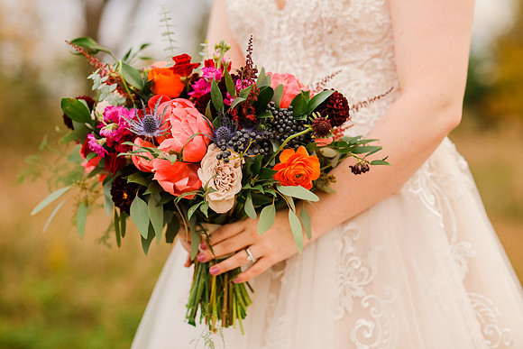 Milford Hills Fall Wedding - Memory Lane Photography by Jessica Lane - WI Wedding Photographer