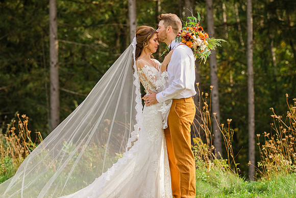 Lapham Peak WI Wedding Memory Lane Photography WI Wedding Photographer