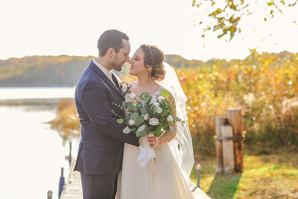 Delafield Fall Wedding - Memory Lane Photography by Jessica Lane - WI Wedding Photographer